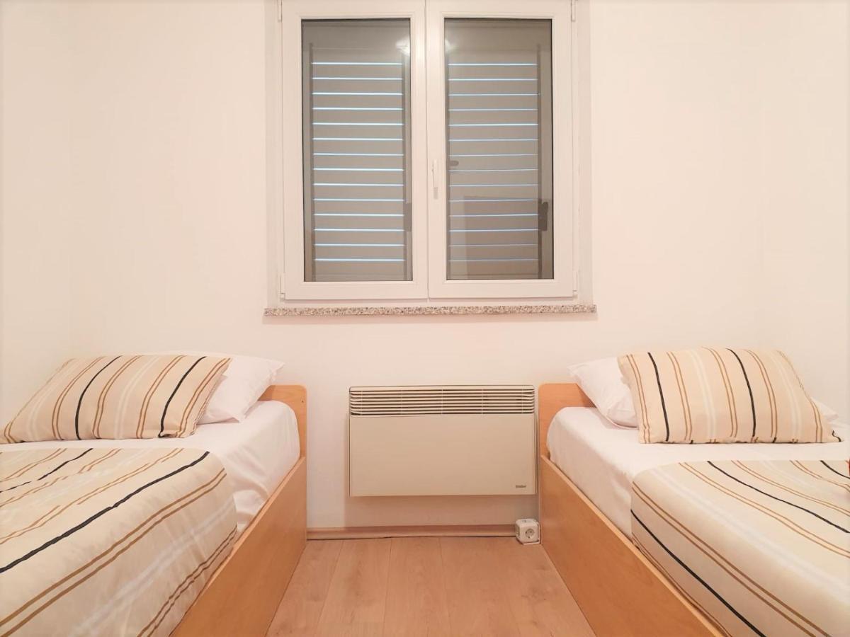 Apartment Comfort With Big Balcony - *